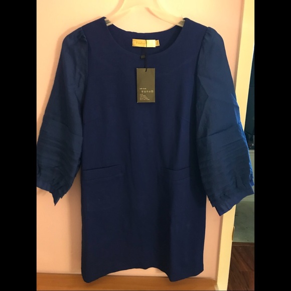 Blue Blouse With Patterned Sleeves. - Picture 1 of 5